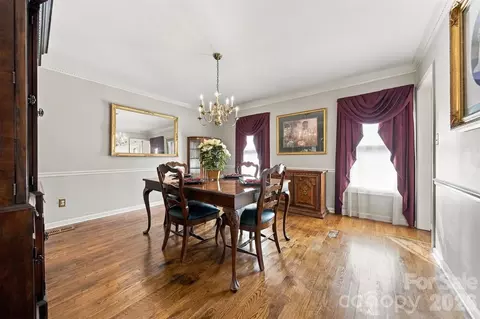 Dining - 4131 Wandering Ne Ln NE, Hickory, NC 28601 photo 1 of 3
