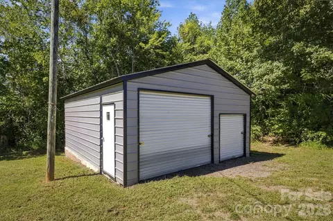 Other - 3034 Heffner Pl, Hudson, NC 28638 photo 6 of 10