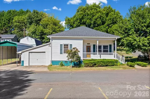 103 6th St, Cramerton, NC 28032