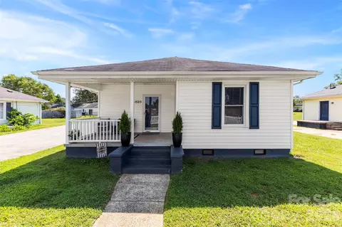 1525 Perfection Ave, Belmont, NC 28012
