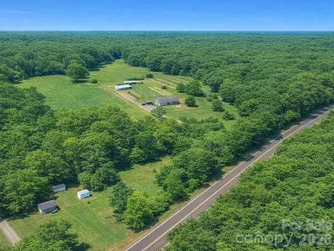 856 Williams Rd, Advance, NC 27006 photo 4