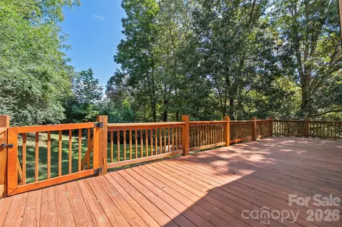 Exterior - 111 Natures Trl, Clyde, NC 28721 photo 4 of 5