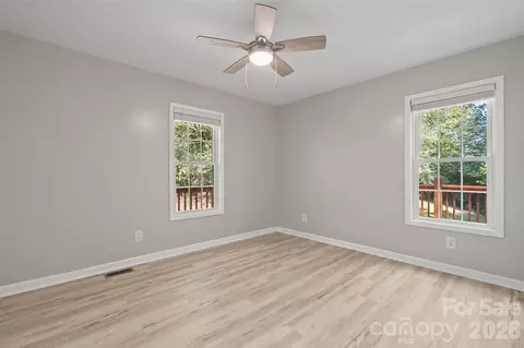 Bedroom - 111 Natures Trl, Clyde, NC 28721 photo 1 of 3
