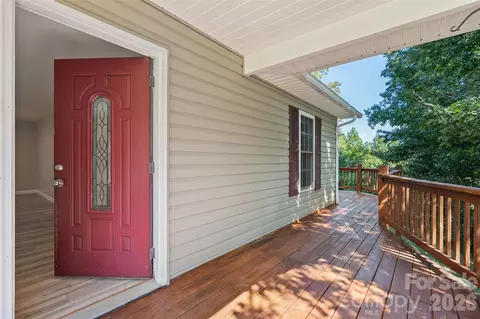 Exterior - 111 Natures Trl, Clyde, NC 28721 photo 3 of 5