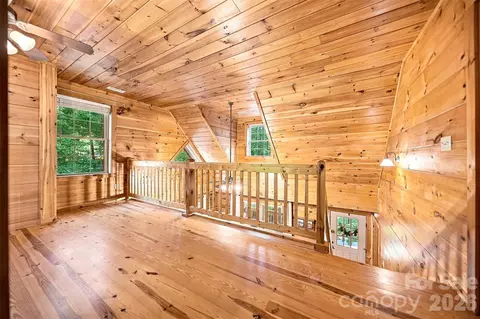 Entry Way - 963 Double Eagle Dr, Nebo, NC 28761 photo 1 of 3