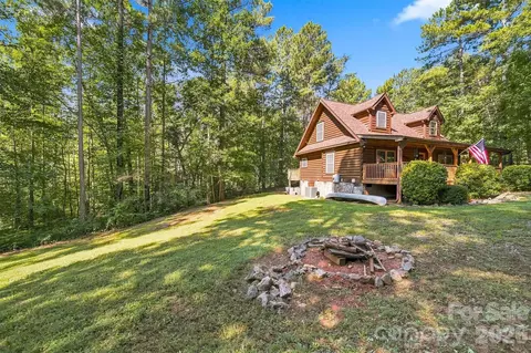 Exterior - 963 Double Eagle Dr, Nebo, NC 28761 photo 9 of 16