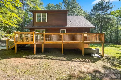 Exterior - 963 Double Eagle Dr, Nebo, NC 28761 photo 8 of 16