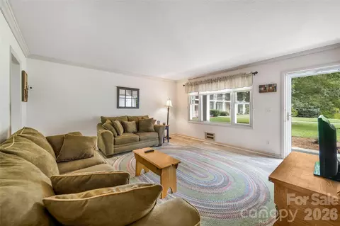 Living - 102 Boyd 2a Dr #2A, Flat Rock, NC 28731 photo 1 of 4