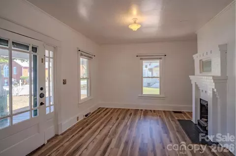 Living - 401 8th St, Spencer, NC 28159 photo 1 of 5