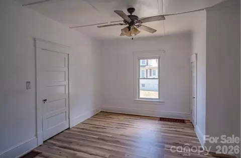 Bedroom - 401 8th St, Spencer, NC 28159 photo 2 of 6