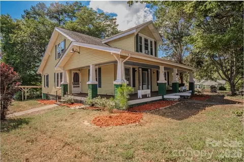 Exterior - 401 8th St, Spencer, NC 28159 photo 2 of 7
