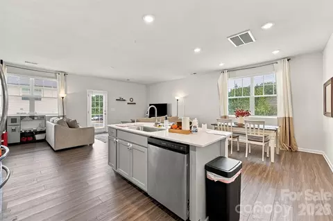Kitchen - 604 Rustic Path Ln, Tega Cay, SC 29708 photo 4 of 5