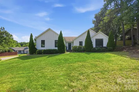12632 Sulgrave Dr, Huntersville, NC 28078
