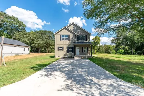 1402 N Modena St, Gastonia, NC 28054