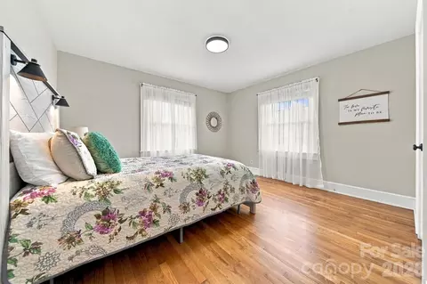 Bedroom - 4273 Springs Rd, Conover, NC 28613 photo 2 of 6