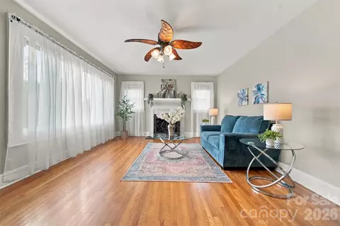 Living - 4273 Springs Rd, Conover, NC 28613 photo 3 of 6
