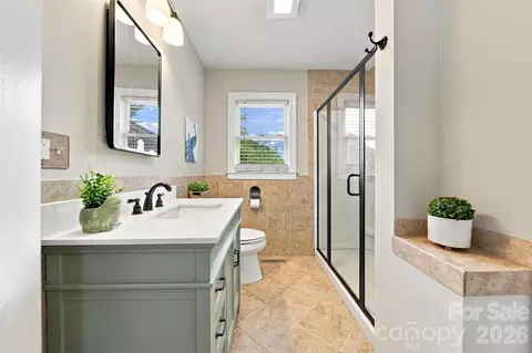 Bath - 4273 Springs Rd, Conover, NC 28613 photo 1 of 6