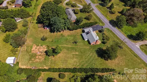 View/Area - 4273 Springs Rd, Conover, NC 28613 photo 2 of 3