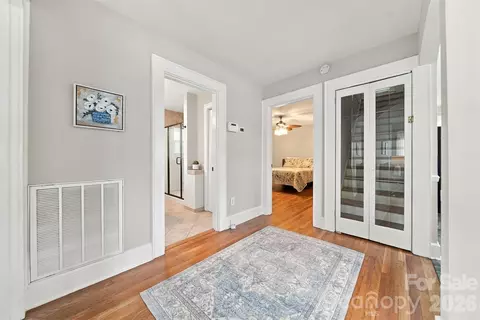 Entry Way - 4273 Springs Rd, Conover, NC 28613 photo 2 of 4