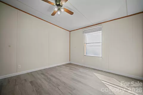 Bedroom - 2089 Bison Trl, Maiden, NC 28650 photo 3 of 3