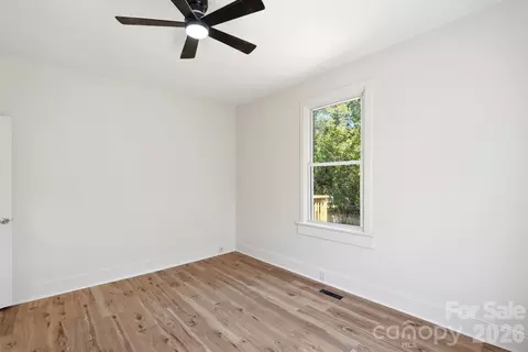 Bedroom - 704 4th St, Spencer, NC 28159 photo 3 of 4