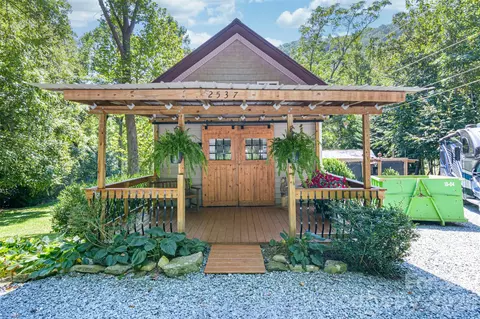 2537 Gerton Hwy, Gerton, NC 28735