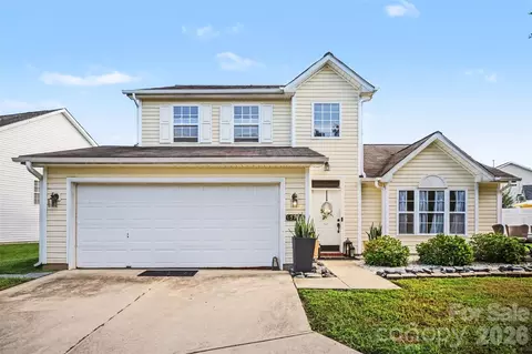 15725 Southern Garden Ln, Charlotte, NC 28278