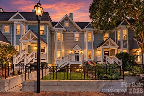 316 W 10th St, Charlotte, NC 28202