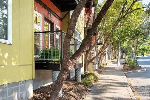 125 Clingman 103 Ave #103, Asheville, NC 28801