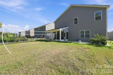 Exterior - 10730 Tuff Ln, Davidson, NC 28036 photo 8 of 8