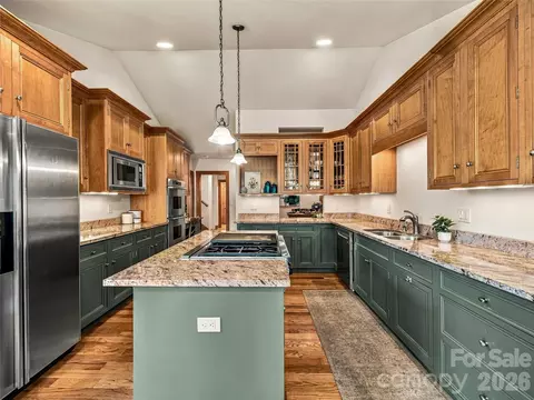 Kitchen - 56 Devonshire Dr, Mills River, NC 28759 photo 3 of 4