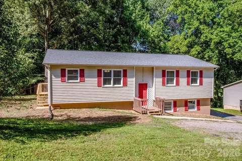 612 Sharon Dr, Statesville, NC 28625