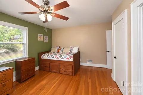 Bedroom - 609 1st N Ave N, Conover, NC 28613 photo 5 of 5