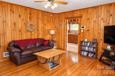 Living - 609 1st N Ave N, Conover, NC 28613 photo 4 of 4