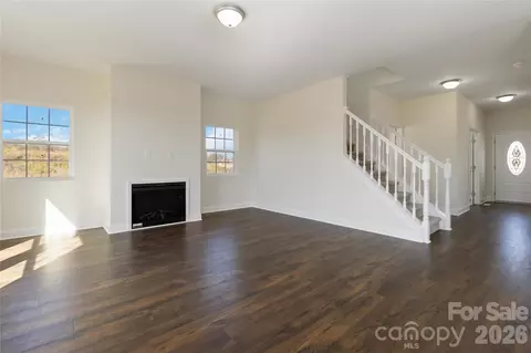Living - 1018 Heath Helms Rd, Monroe, NC 28110 photo 2 of 4