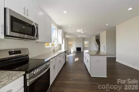 Kitchen - 1018 Heath Helms Rd, Monroe, NC 28110 photo 4 of 4
