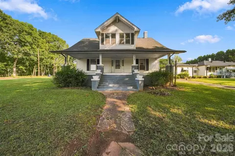 3140 W Main St, Claremont, NC 28610