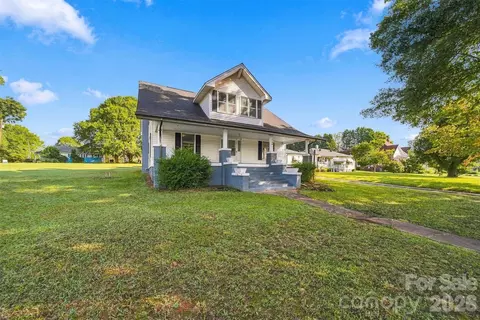 3140 W Main St, Claremont, NC 28610