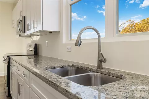 Kitchen - 1012 Heath Helms Rd, Monroe, NC 28110 photo 2 of 3
