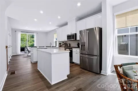 505 Cubitt Ct, Charlotte, NC 28205