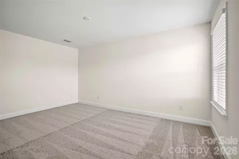 Bedroom - 7553 Pedigree Cir, Lancaster, SC 29720 photo 4 of 4