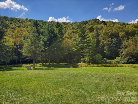 000 Nettle Knob Rd, West Jefferson, NC 28694