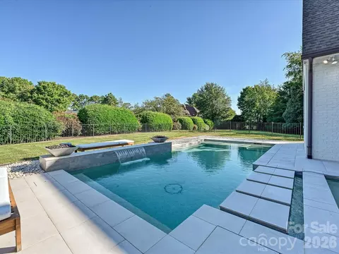 Exterior - 18717 Square Sail Rd, Cornelius, NC 28031 photo 6 of 11