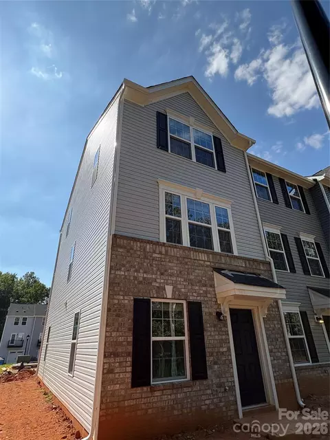 4106 Vallhorn Ln, Charlotte, NC 28277