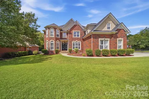200 Thompson Ct, Indian Trail, NC 28079