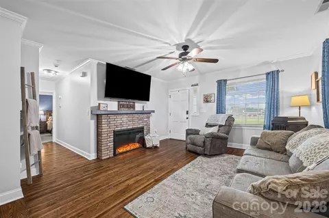 Living - 5517 E Highway 218 Hwy, Monroe, NC 28110 photo 3 of 3