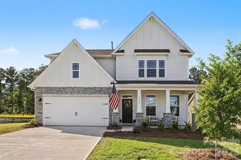7513 Bainbridge Rd, Sherrills Ford, NC 28673