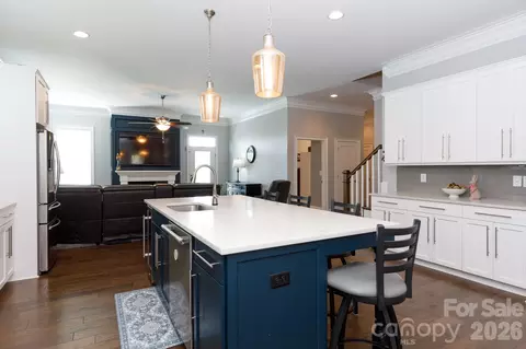 Kitchen - 1522 Half Pint Loop, Fort Mill, SC 29708 photo 6 of 6