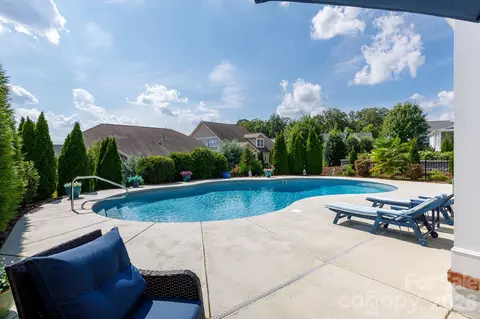 Exterior - 1522 Half Pint Loop, Fort Mill, SC 29708 photo 10 of 15