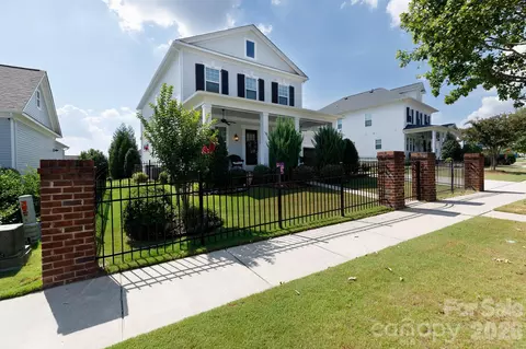 Exterior - 1522 Half Pint Loop, Fort Mill, SC 29708 photo 2 of 15